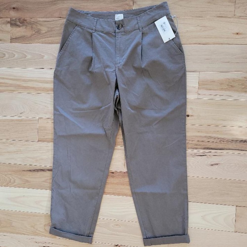 A New Day Women's 10 Pleated High Waisted Cuffed Pants Rubble Brown NWT - Picture 3 of 6